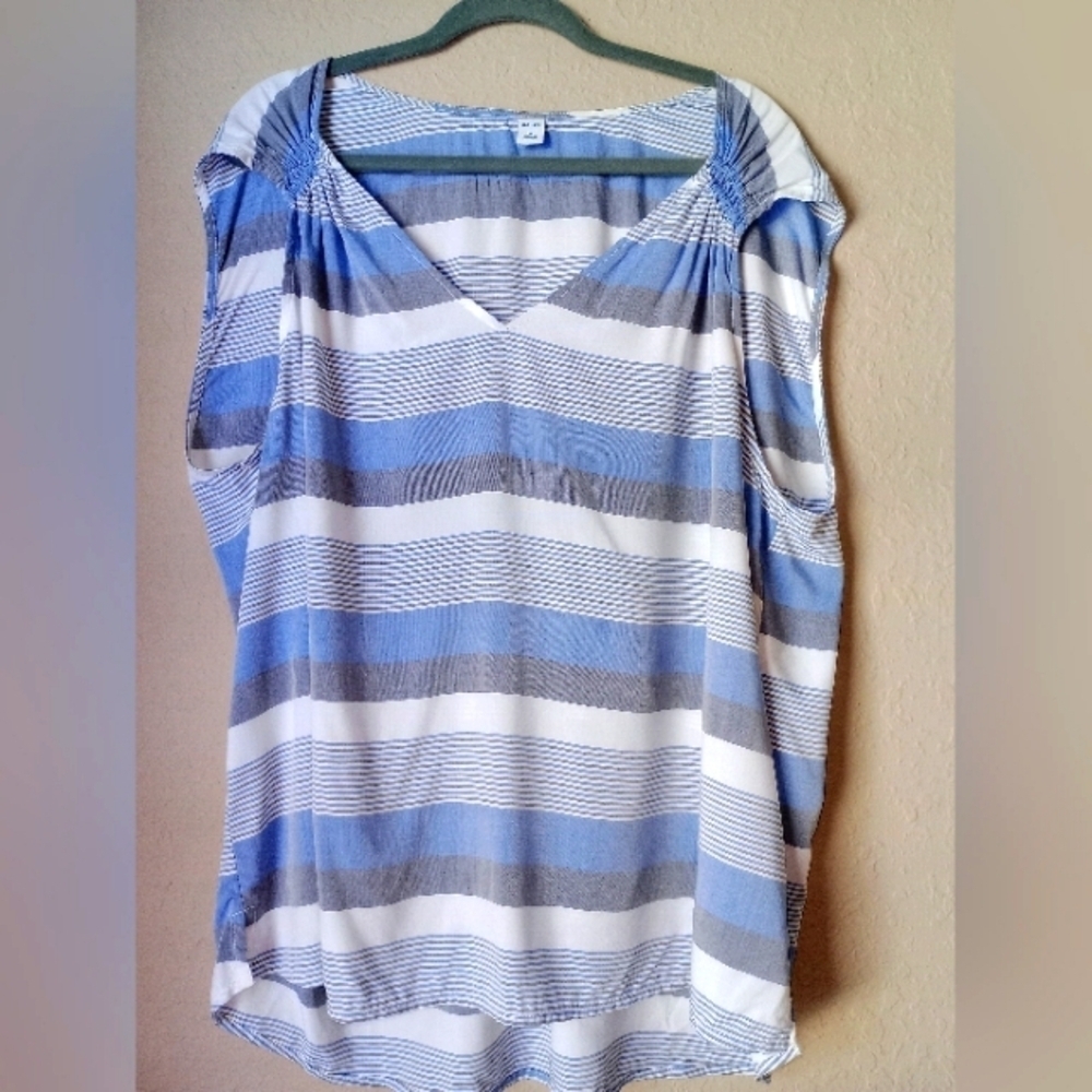 Old Navy Women's Blue & White Stripe HI Low Top Size XL